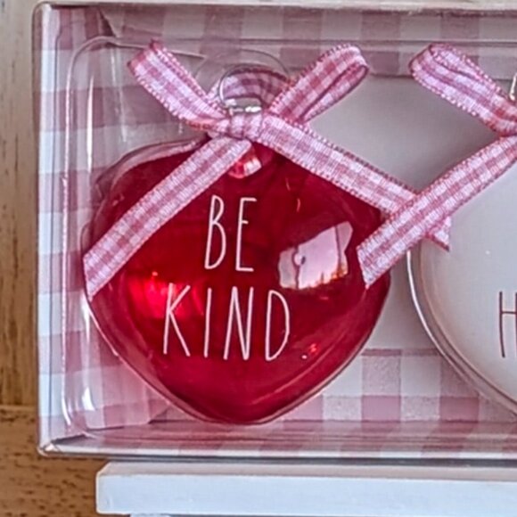 Rae Dunn Valentine’s Day ornaments💕 set 3 - Picture 5 of 7